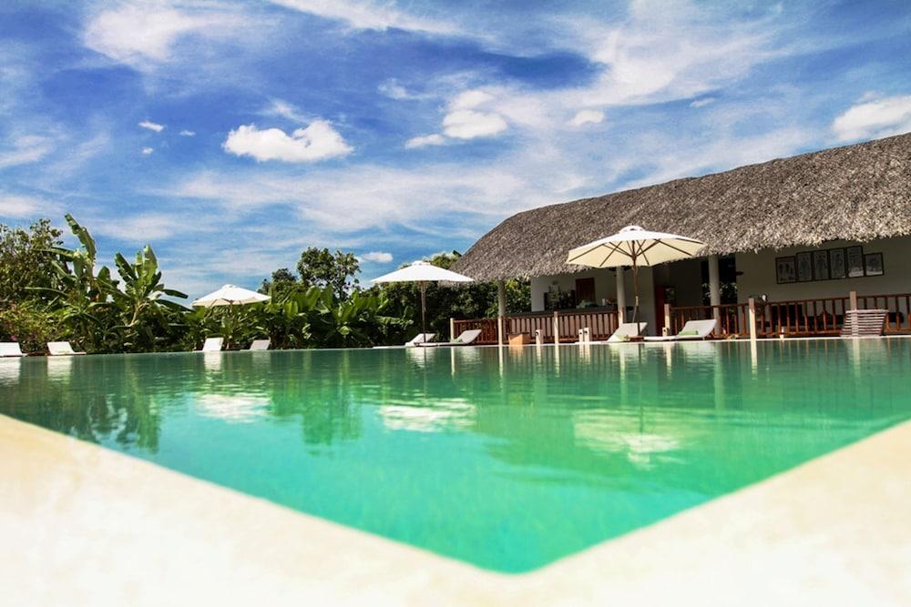 Mekong Riverside Boutique Resort & Spa Кай-Бе Екстер'єр фото
