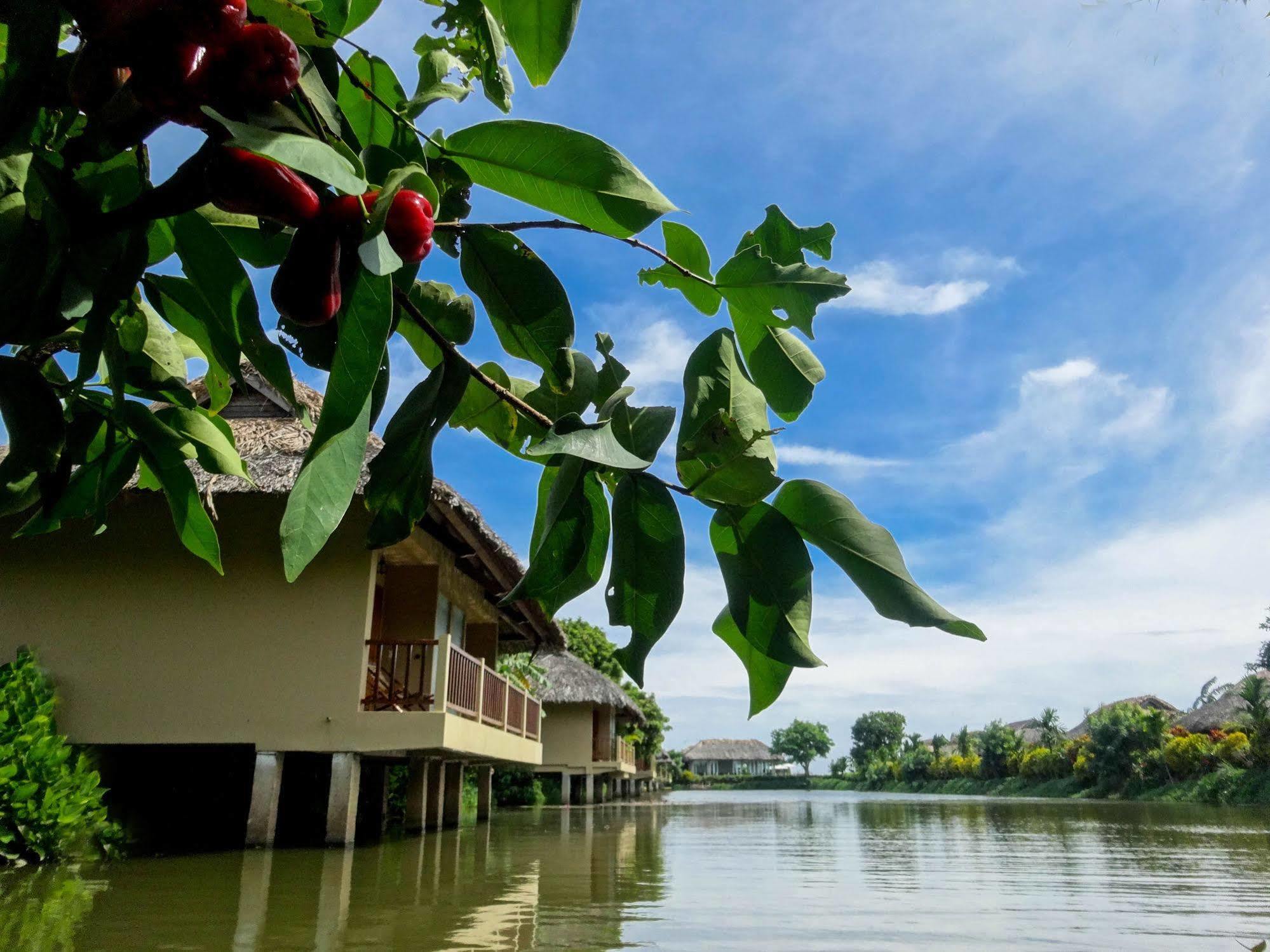Mekong Riverside Boutique Resort & Spa Кай-Бе Екстер'єр фото