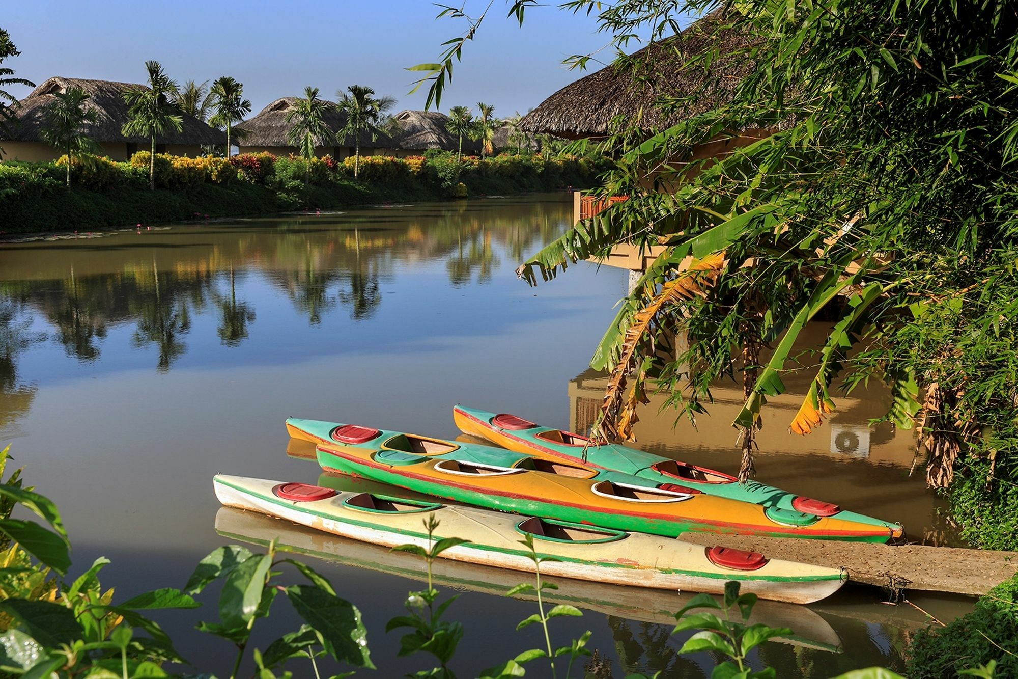 Mekong Riverside Boutique Resort & Spa Кай-Бе Екстер'єр фото